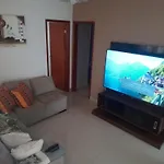 Casa Bh Arcondicionado Todos Quartos E Garagem
